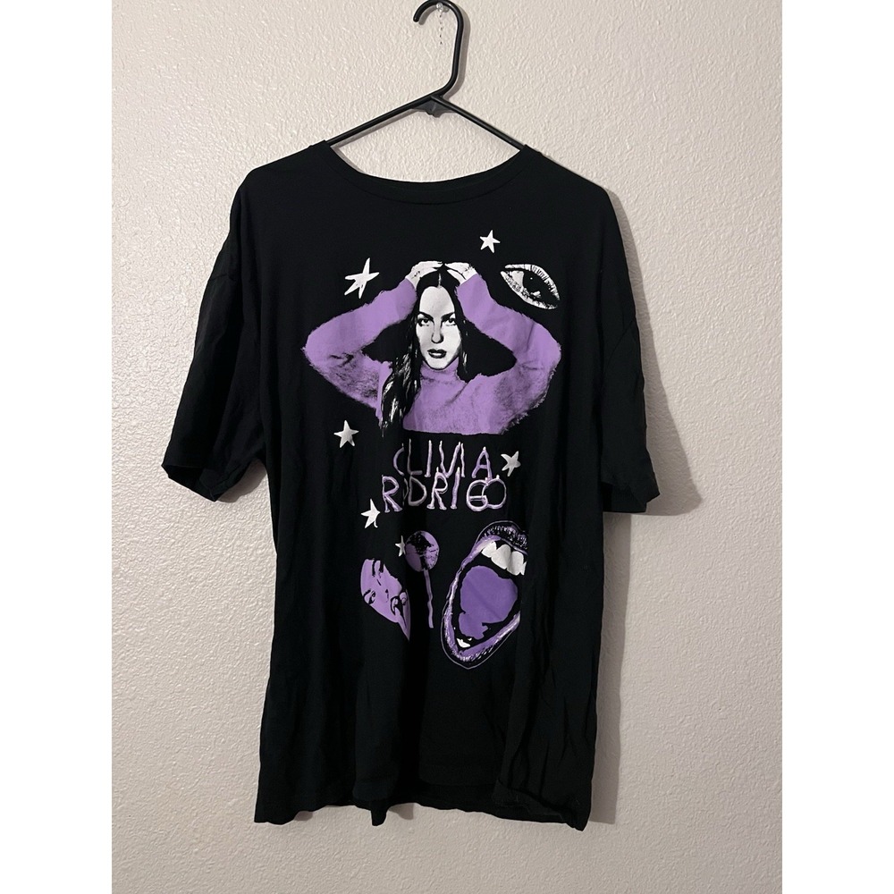 Olivia Rodrigo "Sour Tour" Graphic T-Shirt Women's 2XL Black Purple Band Tee